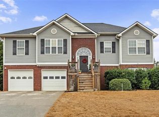 40 Pine Shadow Cir, Covington, GA 30016