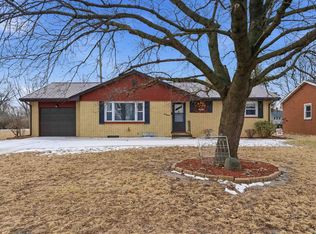 916 W Walnut St, Chillicothe, IL 61523