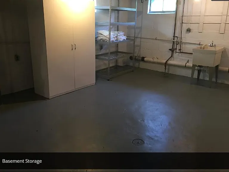 7916 Roldrew Ave — Photo 13
