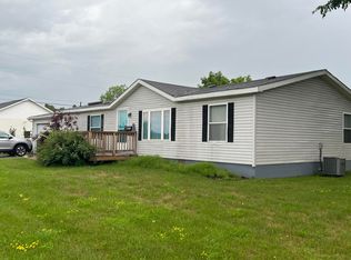 2856 W 7th St, Sault Sainte Marie, MI 49783
