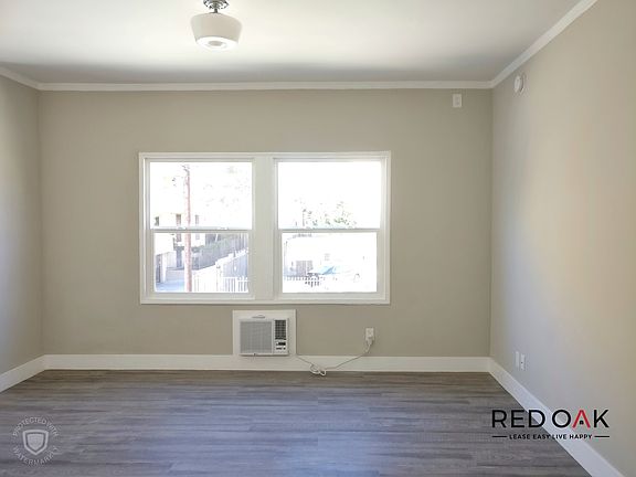 3rd image of 859 S New Hampshire Ave APT 105