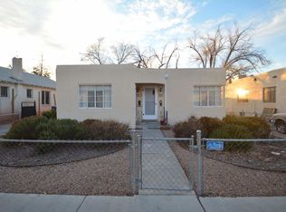 207 1/2 Harvard Dr SE, Albuquerque, NM 87106