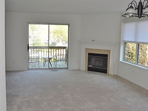 4th image of 118 Leeward Ln