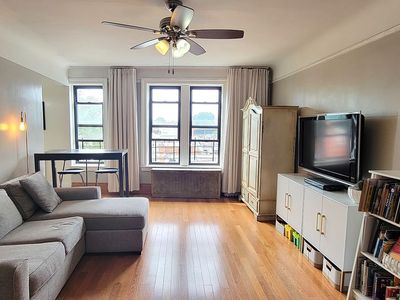 39-75 56th St APT 5G, Queens, NY, 11377