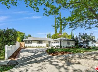 22157 Archwood St, Canoga Park, CA 91303