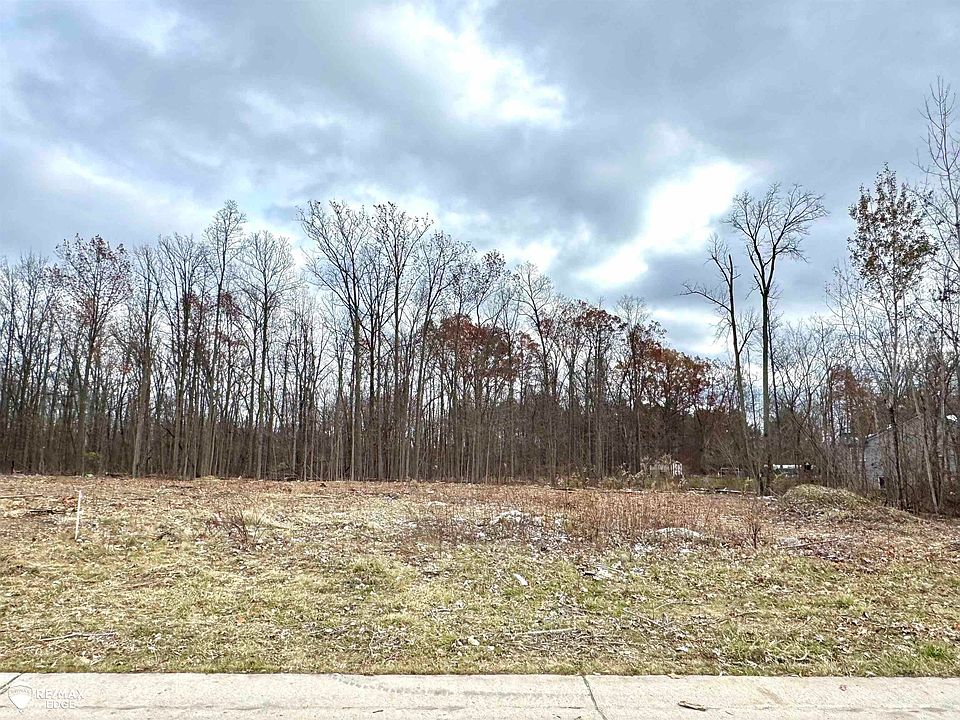 2nd image of 8182 Peninsula Cir