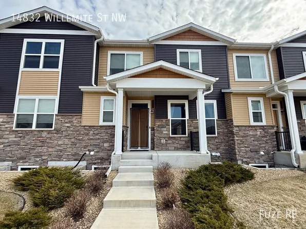 14832 Willemite St NW, Ramsey, MN 55303