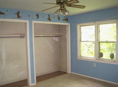 4th image of 221 Harrison Ave