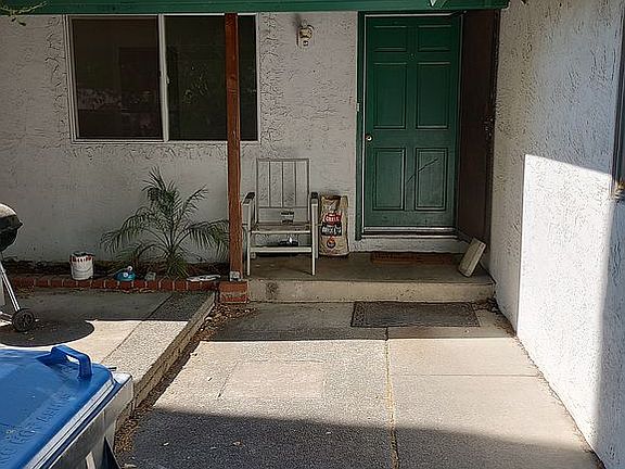 4th image of 2989 Orchid St