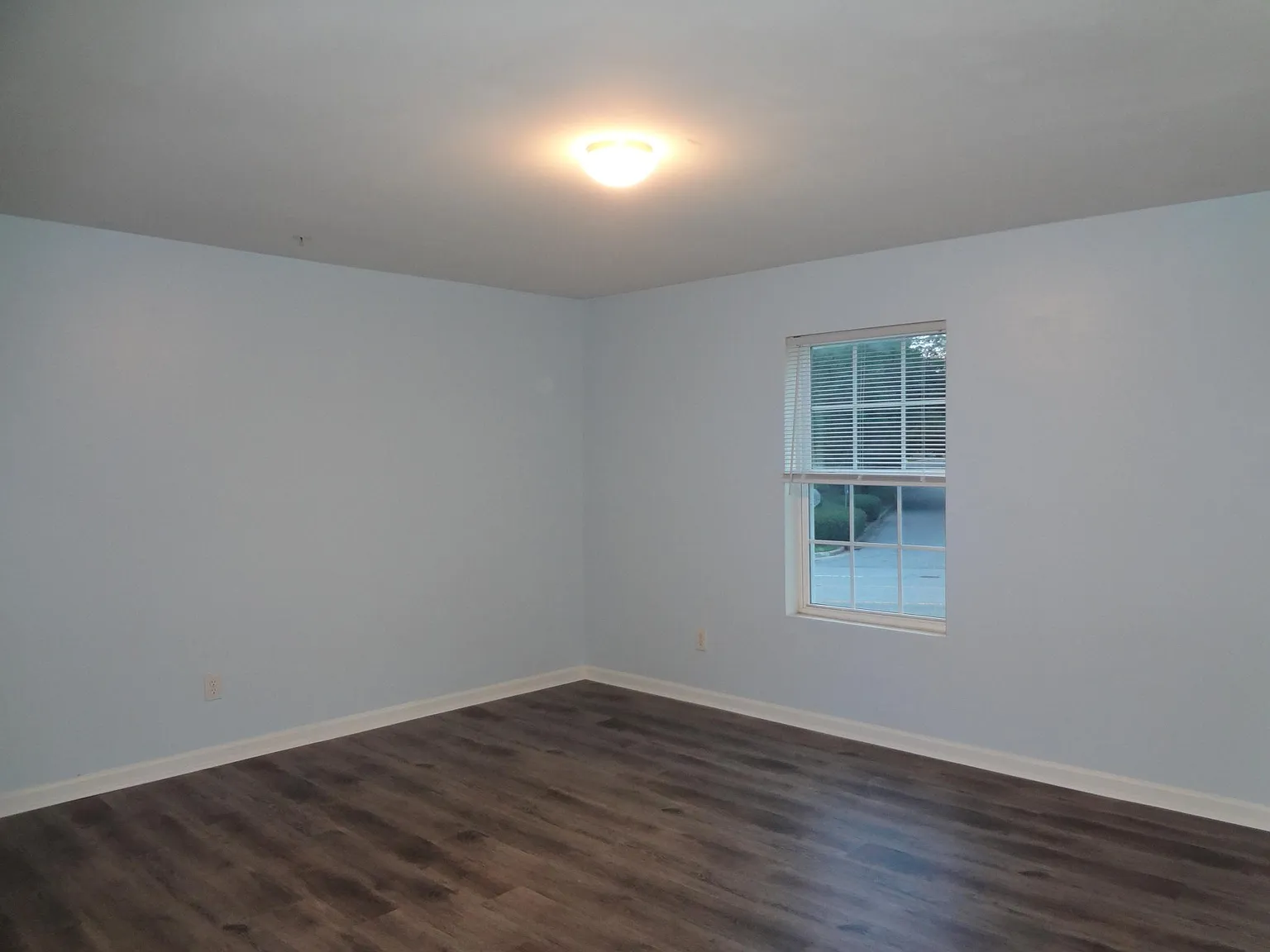 2809 Avent Ferry Rd — Photo 3