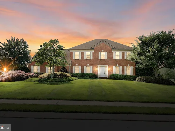 1678 Lilac Rd, York, PA 17408