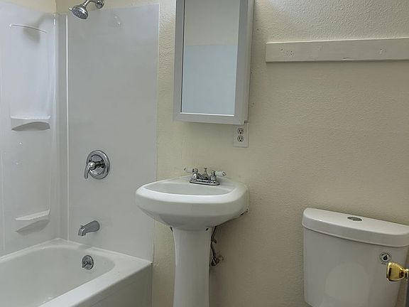 5th image of 1403-1407 S 18th Ave #4
