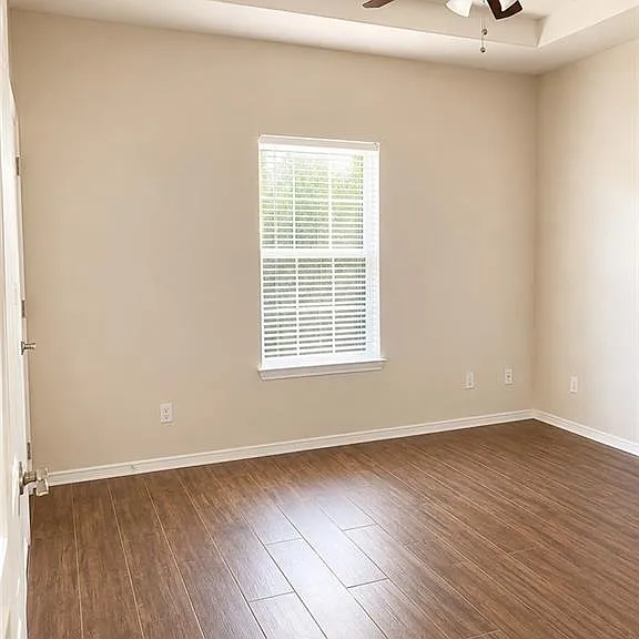 4001 Hawthorne Ave #2 — Photo 15