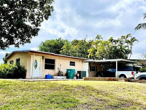 2nd image of 360 N Palm Dr