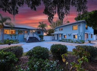 1640 New Point Comfort Rd, Englewood, FL 34223