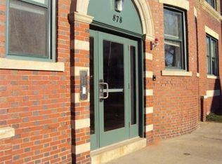 878 Worthington St APT 3R, Springfield, MA 01105
