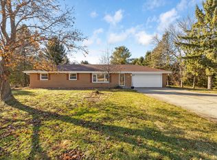 1341 Scenic Rd, Hubertus, WI 53033