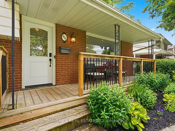 4th image of 653 Viscount Rd