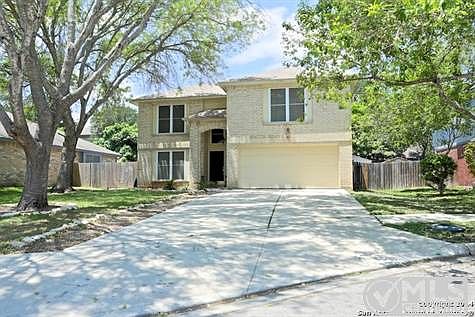 1st image of 1105 Twin Ln