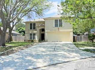 1105 Twin Ln, Schertz, TX 78154
