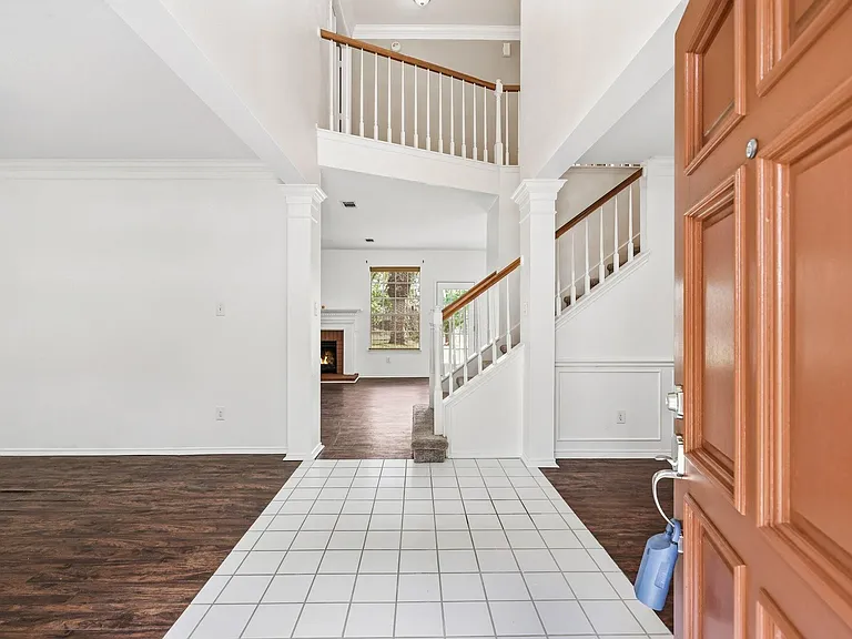 4323 Ringrose Dr — Photo 4