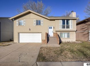 13630 V St, Omaha, NE 68137