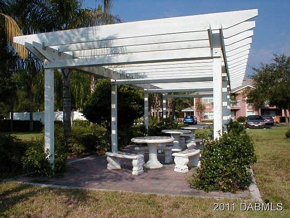 5th image of 2275 E Highway 100 #1B