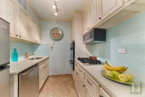 Sold by Halstead Real Estate | media 2