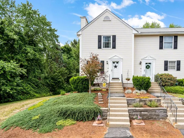 64 Brook Hollow Way, Manchester, NH 03103