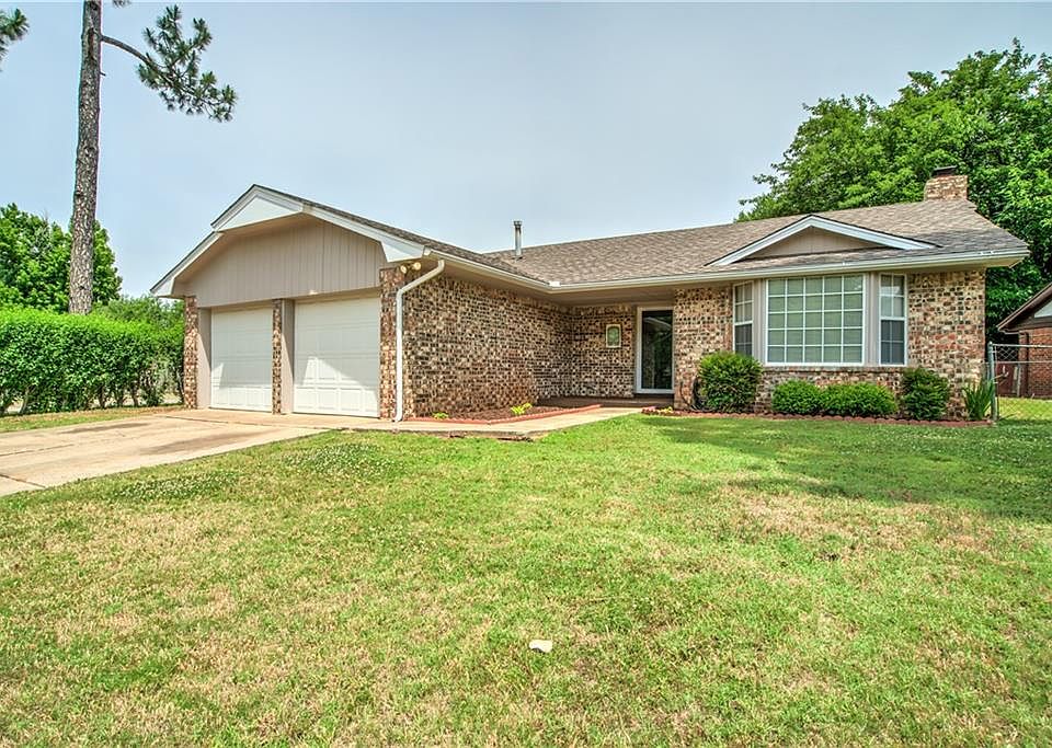 1st image of 1826 Rolling Stone Dr