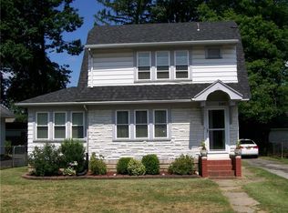 240 Stone Rd, Rochester, NY 14616