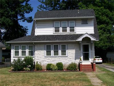 240 Stone Rd, Rochester, NY, 14616