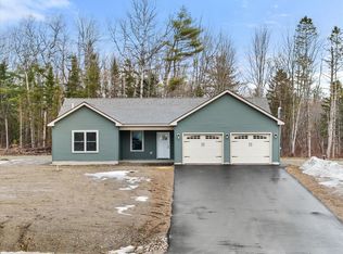 678 Streamside Avenue, Hermon, ME 04401