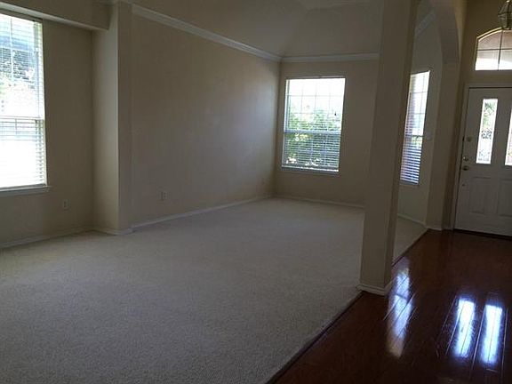 2nd image of 2609 Gull Lake Dr