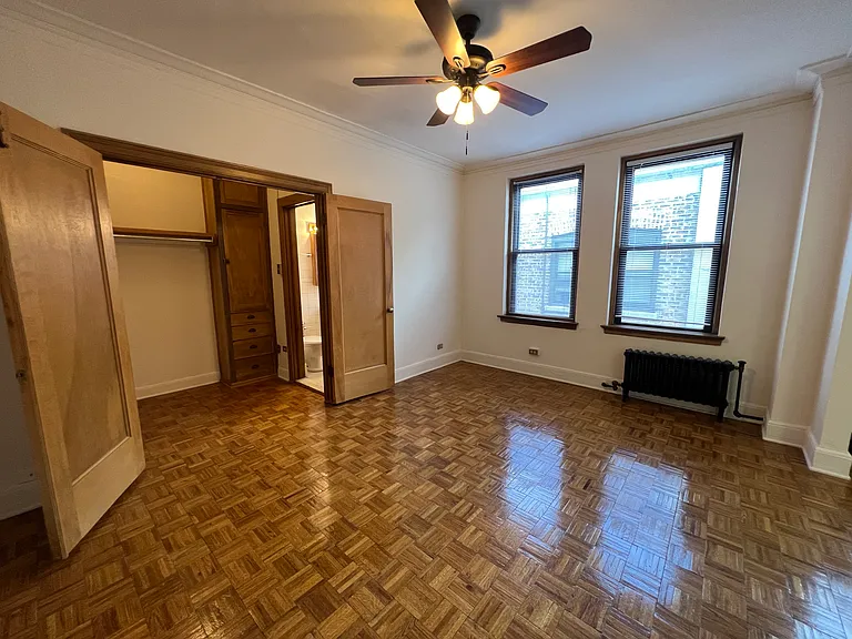 431 West Roscoe Street — Photo 11