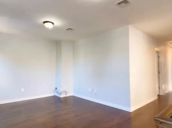 (undisclosed Address), Staten Island, NY 10301