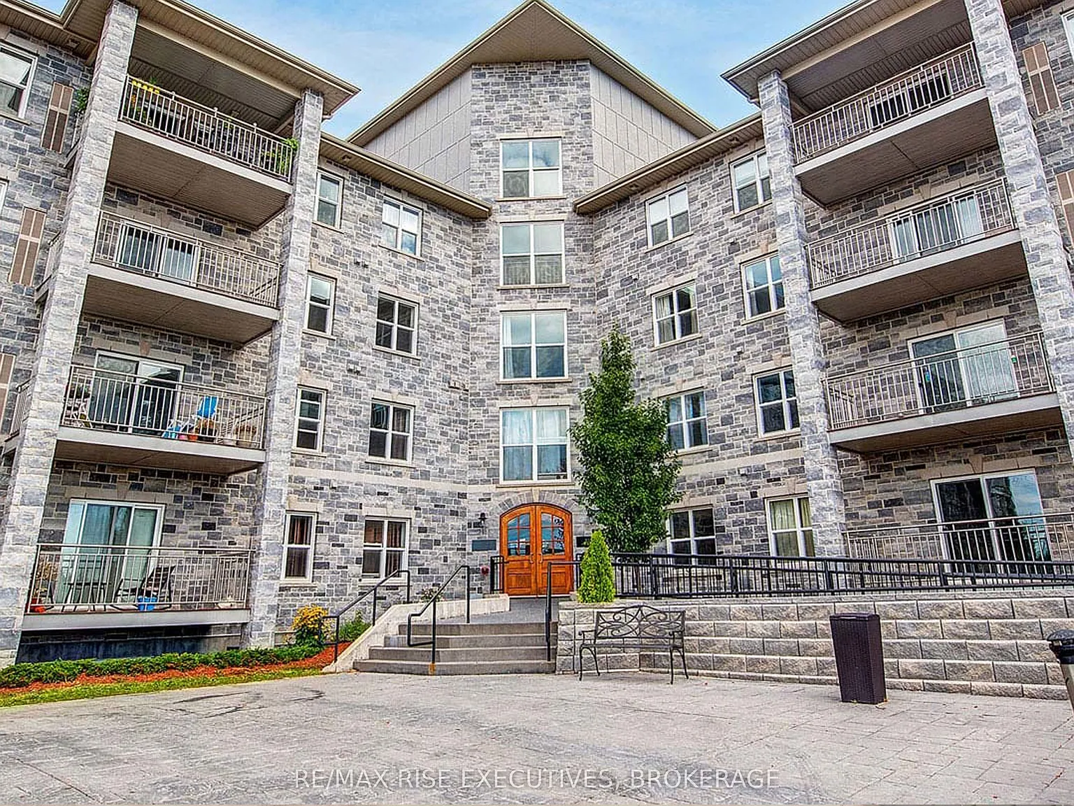 1 bed, $2,095 — Photo 1