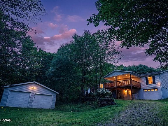 3rd image of 571 Barton Rd