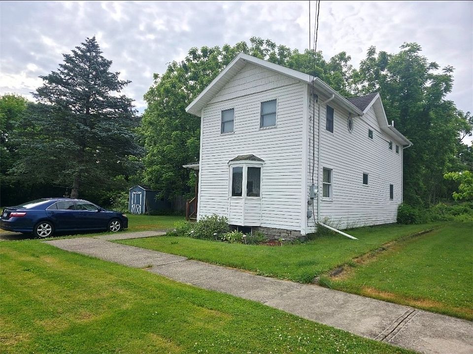 1st image of 556 Liberty St