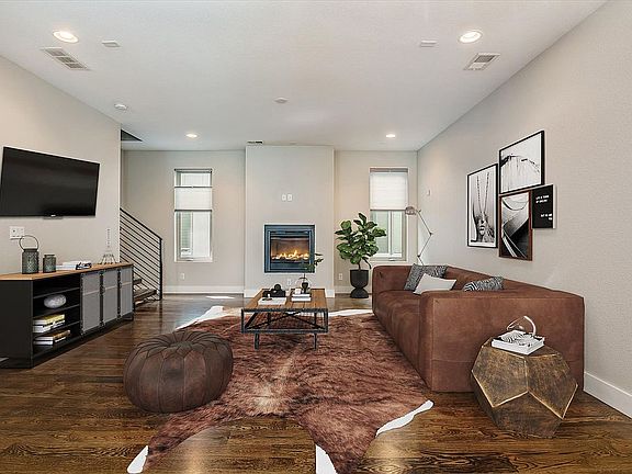 3rd image of 1325 N Elati St Unit 4