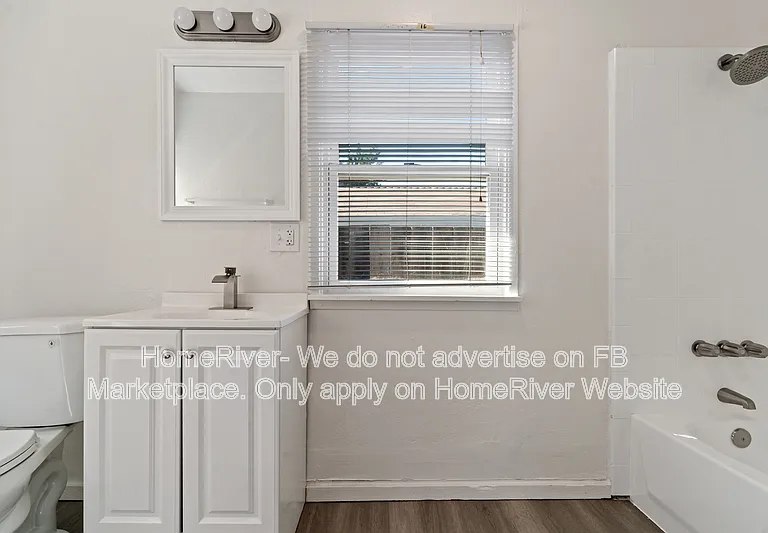 2378 Cambridge St — Photo 10