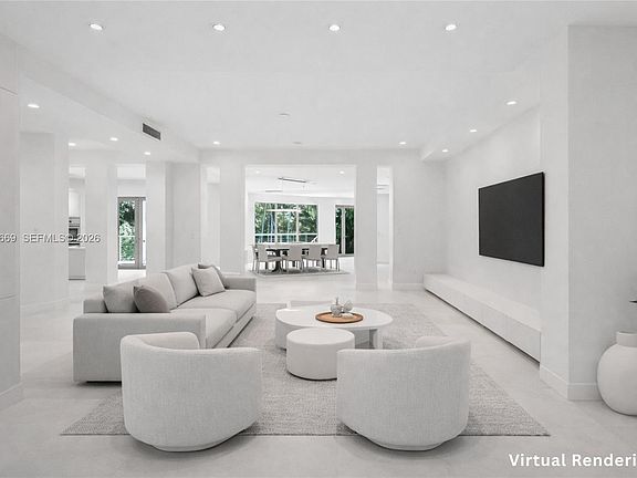 3rd image of 5625 N Bay Rd