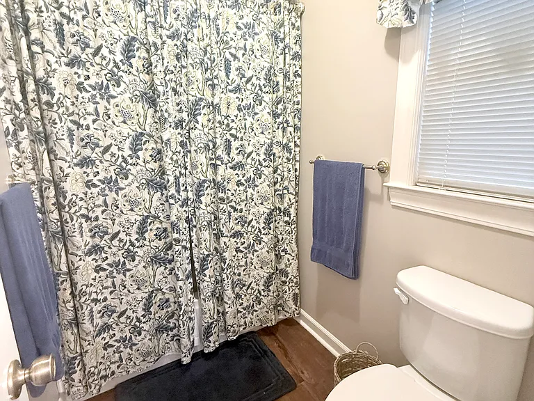 121 Cooper Cir — Photo 18