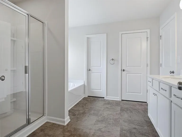 585 Summit Point — Photo 11