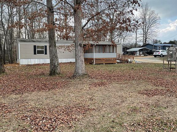 3rd image of 245 Short Bark Rd