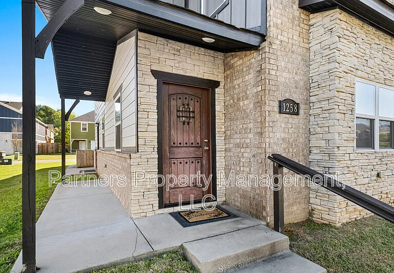 1258 N Sicily Ln — Photo 27