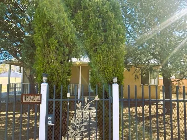 1922 Trocadero Pl SW, Albuquerque, NM 87105