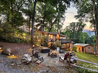 290 Dogwood Dr, Maggie Valley, NC 28751