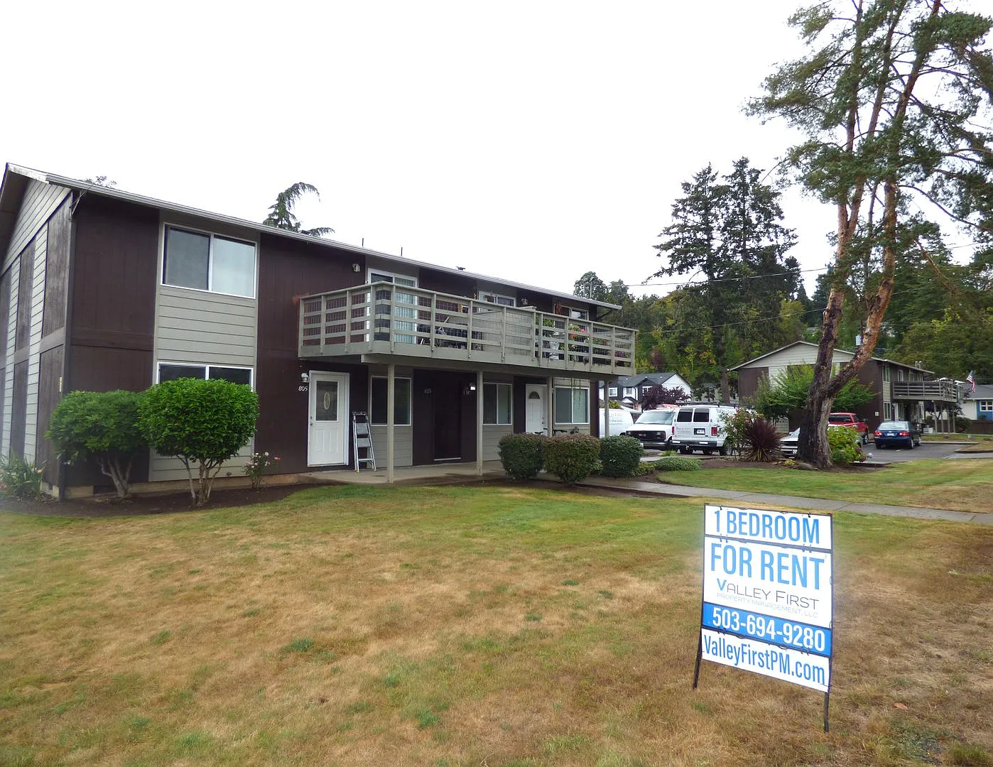 Pronew02 - 805-875 Gerth Ave NW — Photo 1