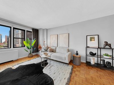 201 E 83rd St APT 10G, Manhattan, NY, 10028